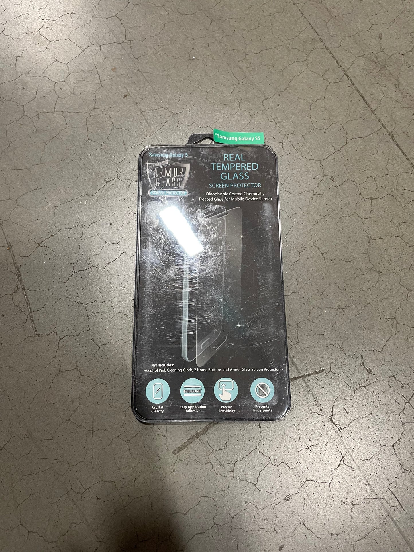 ITEM NUMBER 020334L SS5 PROTECT GLASS SCREEN - STORE SURPLUS NO DISPLAY 6 PIECES PER PACK