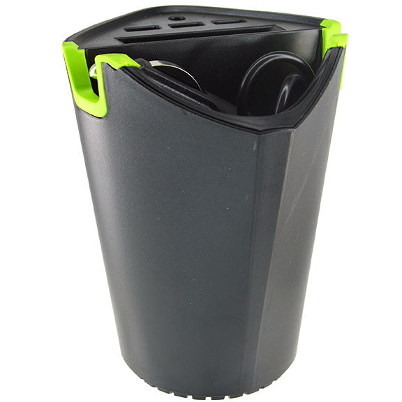 ITEM NUMBER 021522L CUP HOLDER CHARGER - STORE SURPLUS NO DISPLAY 4 PIECES PER PACK