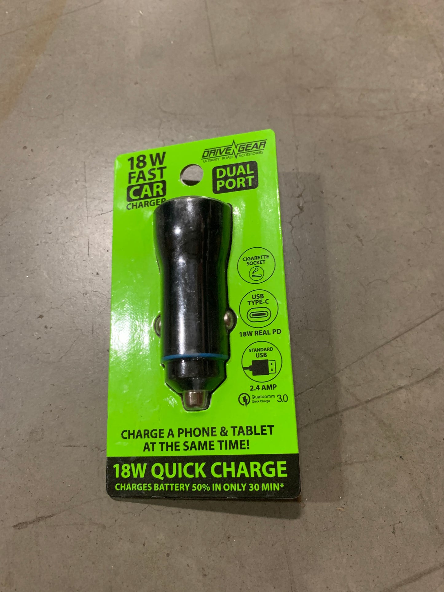 ITEM NUMBER 021739L 18W QUICK CAR CHARGER - STORE SURPLUS NO DISPLAY 4 PIECES PER PACK